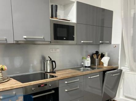 Pronájem bytu, 3+kk, 74 m²