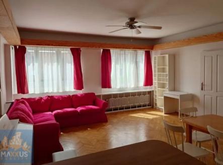 Pronájem bytu, 4+kk, 95 m²