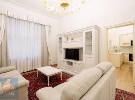 Pronájem bytu, 3+kk, 77 m²