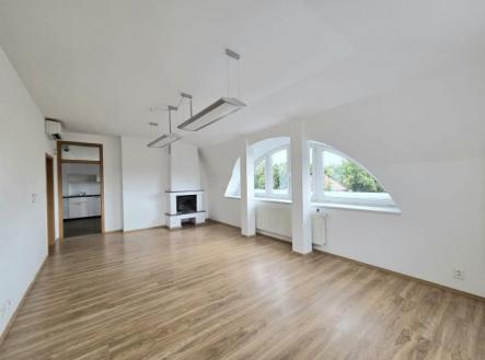 Pronájem bytu, 4+1, 129 m²