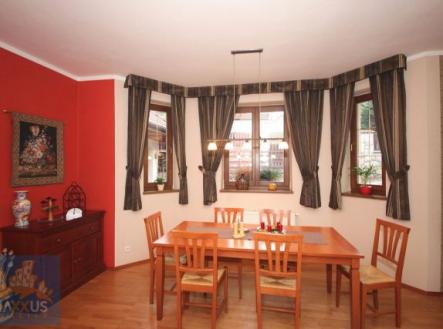 Pronájem domu/vily, 240 m²