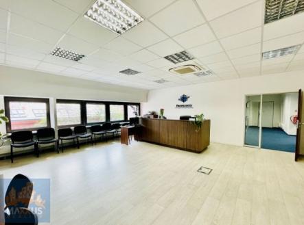 Pronájem kanceláře, 38 m²