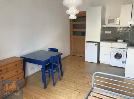 Pronájem bytu, 1+kk, 21 m²