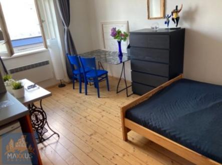 Pronájem bytu, 1+kk, 25 m²