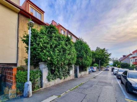 Pronájem bytu, 2+kk, 51 m²