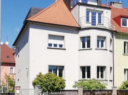 Pronájem bytu, 3+1, 91 m²