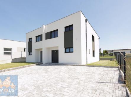 Prodej domu/vily, 280 m²