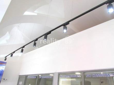 Prodej - obchodní prostor, 112 m²
