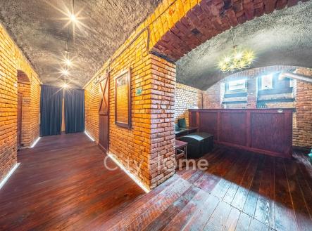 Prodej obchodní prostor, 95 m²