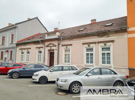 Pronájem - obchodní prostor, 320 m² obrázek