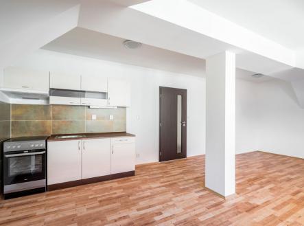 Pronájem bytu, 2+kk, 57 m²