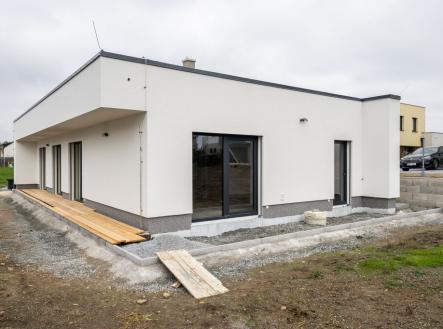 Pronájem - dům/vila, 104 m²