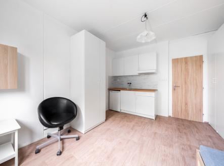 Pronájem bytu, 1+kk, 20 m²