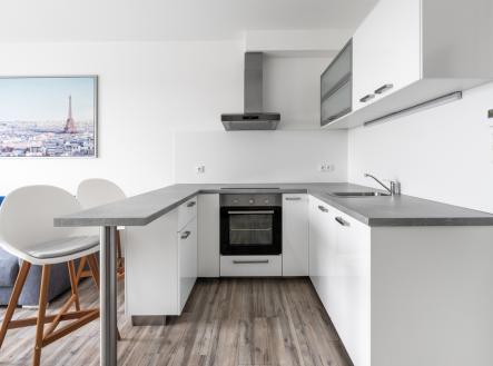 Pronájem bytu, 1+kk, 31 m²