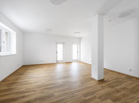 Prodej kanceláře, 89 m²