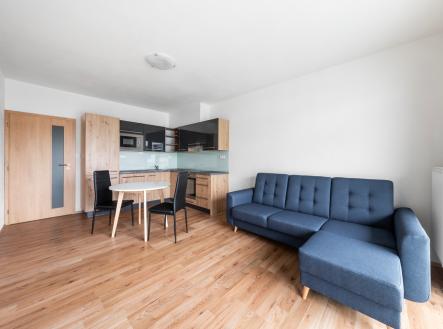 Pronájem bytu, 2+kk, 65 m²