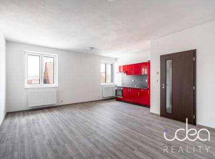 Pronájem bytu, 1+kk, 38 m²