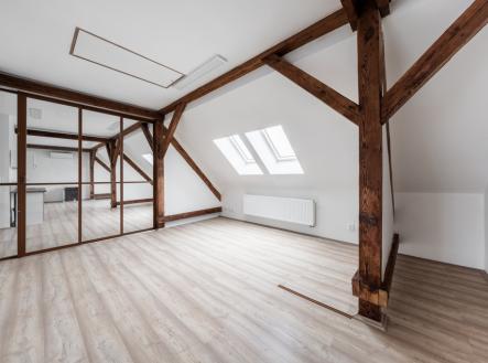 Pronájem obchodní prostor, 91 m²