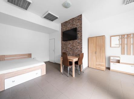 Pronájem obchodní prostor, 40 m²