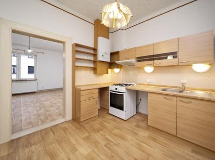 Prodej nájemního domu, 310 m²