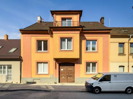 Prodej nájemního domu, 310 m² obrázek