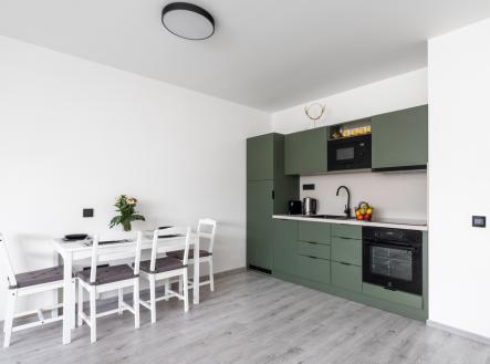 Prodej bytu, 1+kk, 57 m²