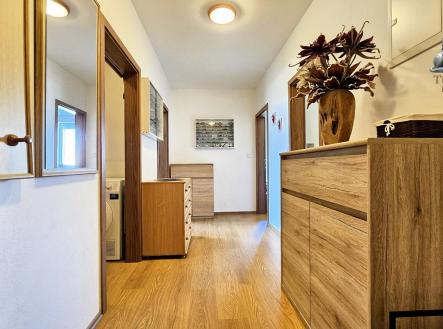 Prodej bytu, 3+kk, 66 m²