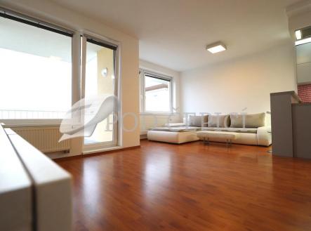 Pronájem bytu, 2+kk, 58 m²