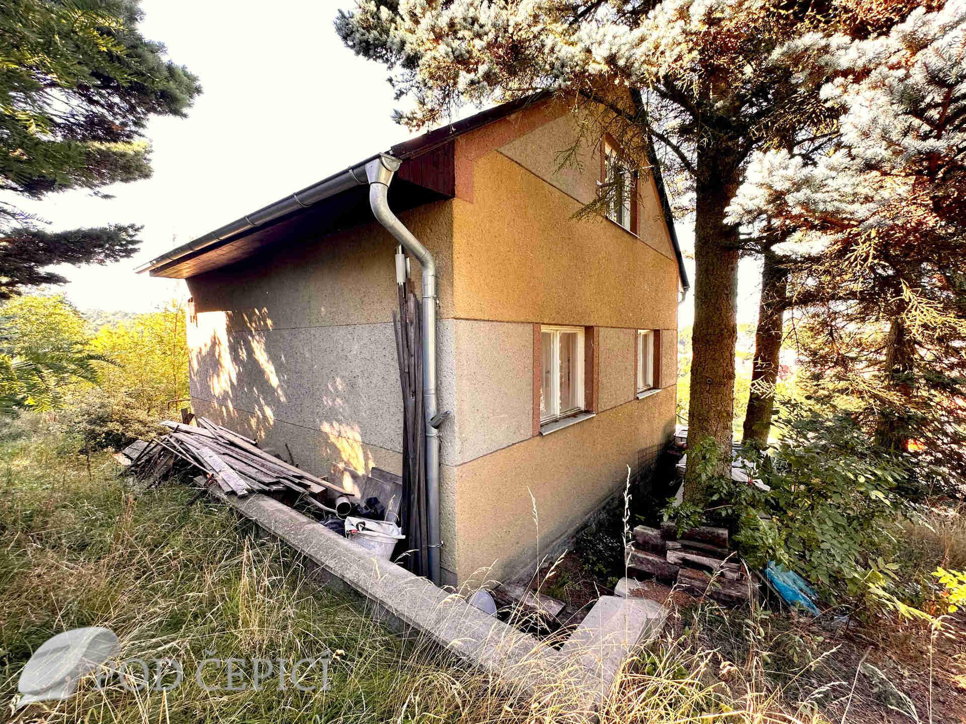 Prodej rekreační chaty se zahradou, 1.728 m2, Lysice