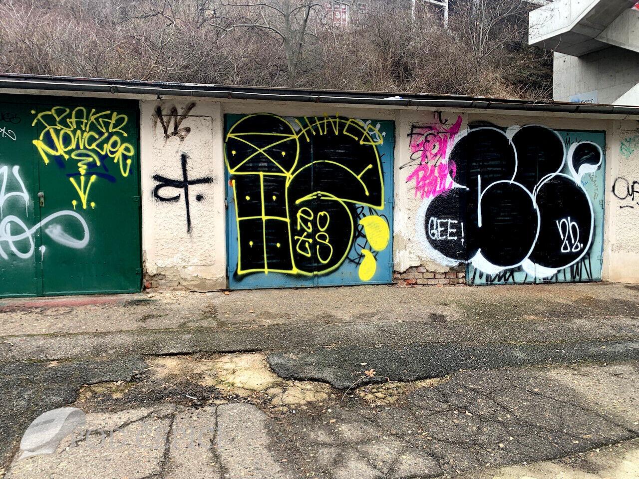 Pronájem garáže, 17 m2, ul. Kopečná, Staré Brno