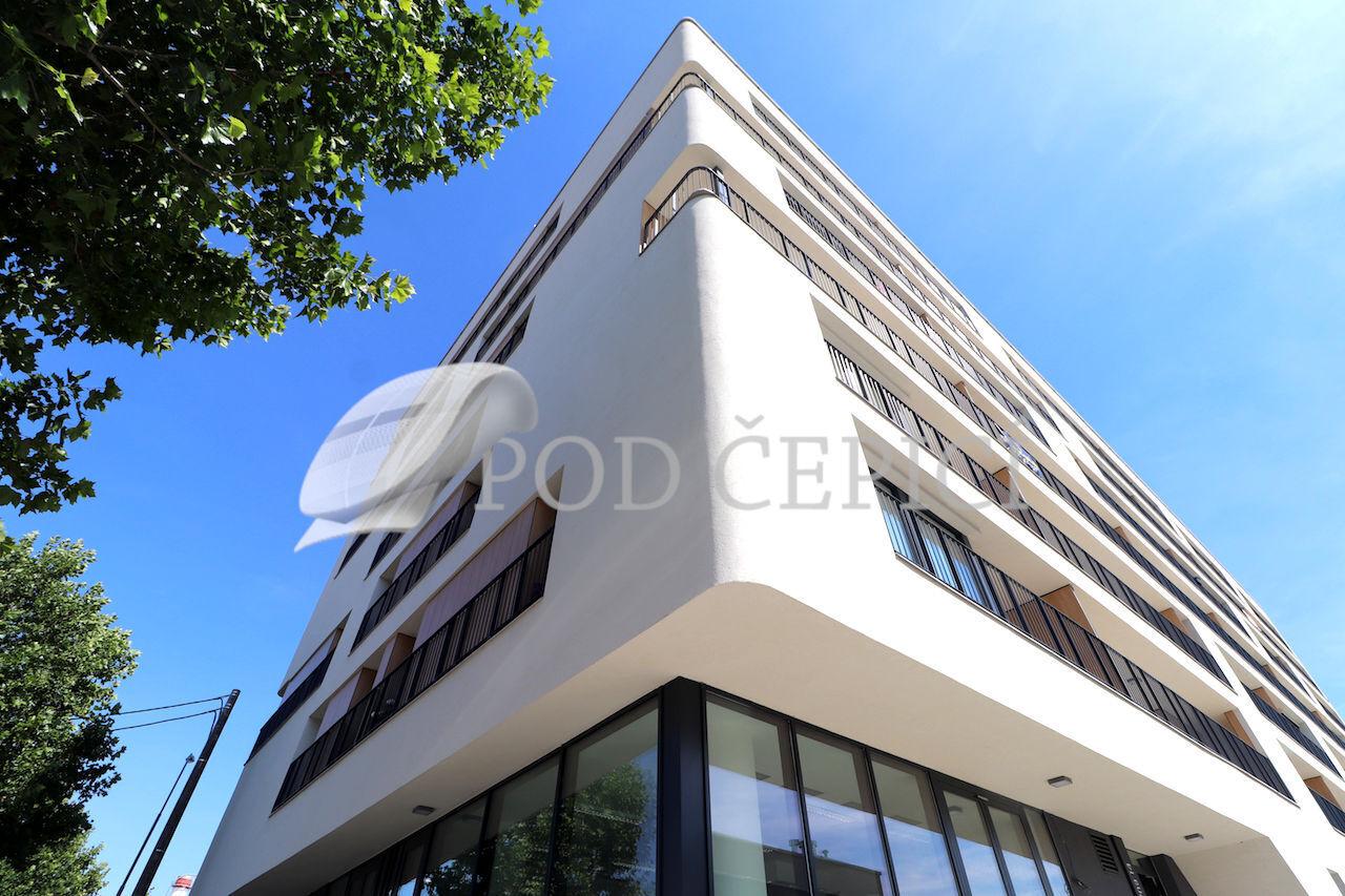 Pronájem bytu 2+kk s lodžií, 67,5m2, U Červeného mlýna, Brno Ponava