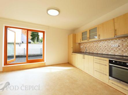 Pronájem bytu, 3+kk, 71 m²