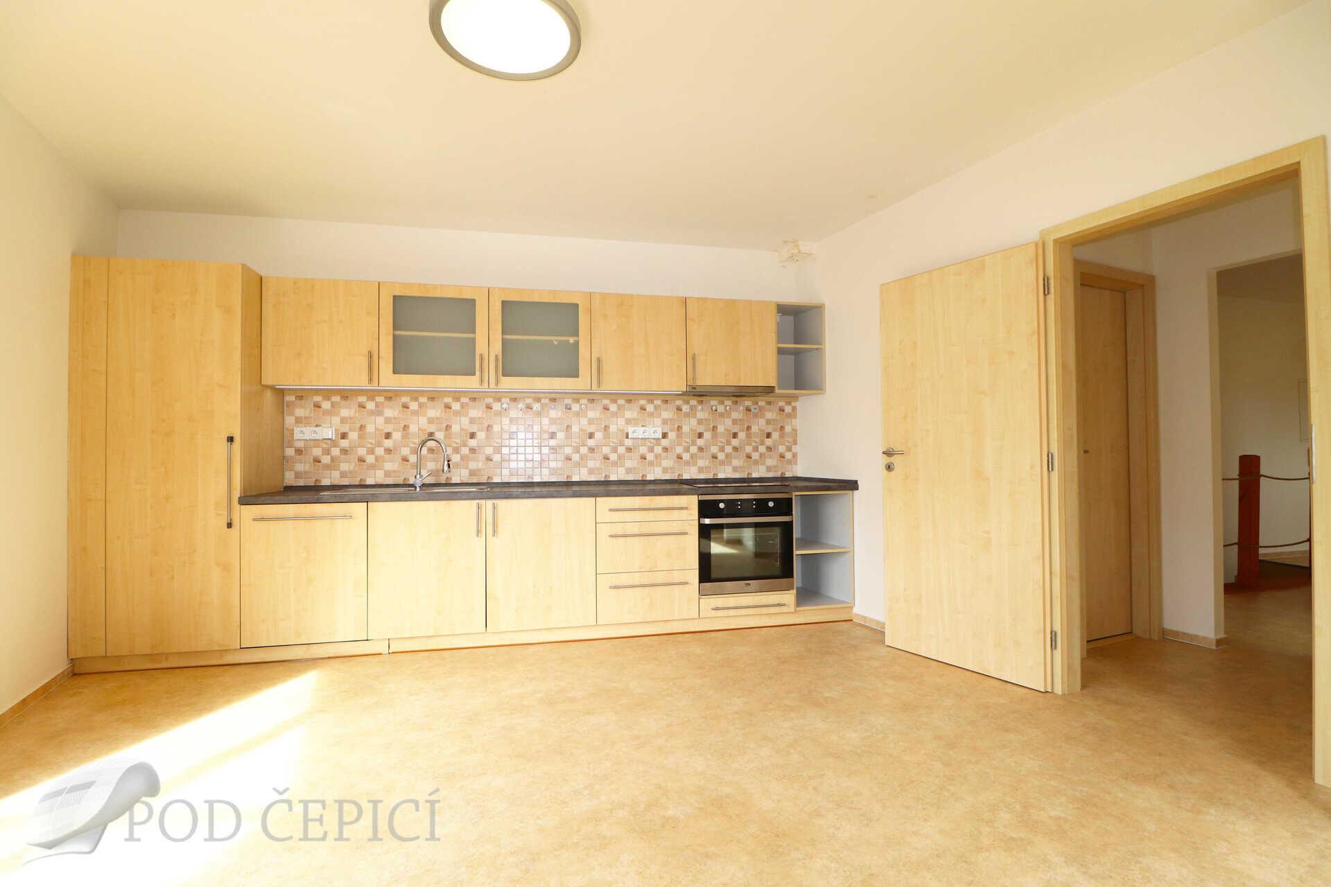 Pronájem bytu 3+kk, 71m2, terasa 50m2, ul. Valchařská, Brno