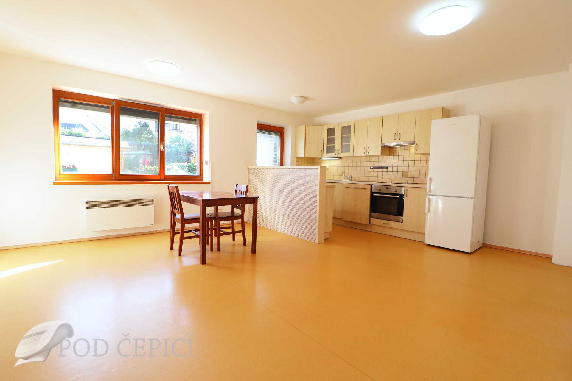 Pronájem bytu 2+kk, 56m2, ul. Valchařská, Brno
