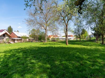 Prodej pozemku pro bydlení, 1 068 m²