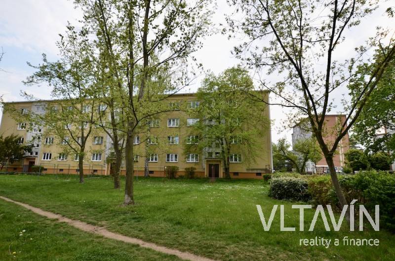 Pronájem bytu 2+1 po rekonstrukci, 52 m2 v Kralupech nad Vltavou