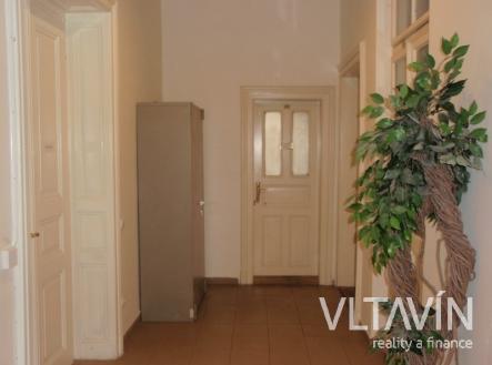 Pronájem kanceláře, 102 m²