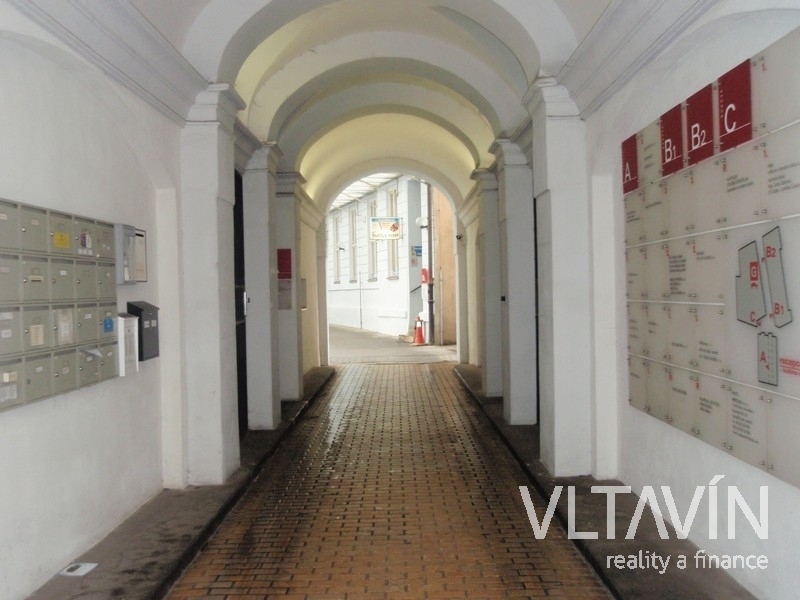 Pronájem kanceláře, 30,95 m2, budova B, Praha 1, ul. Revoluční