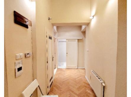 Pronájem bytu, 2+1, 66 m²