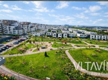 Pronájem bytu, 3+kk, 83 m²