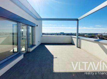 Pronájem bytu, 3+kk, 83 m²