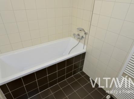 Pronájem bytu, 2+kk, 62 m²