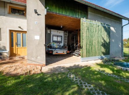 Prodej - dům/vila, 225 m²