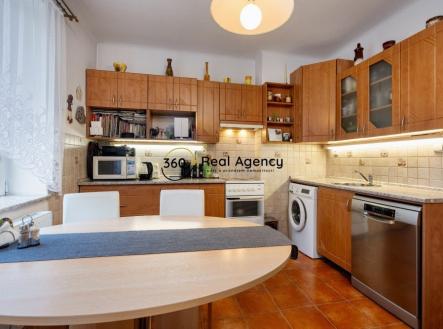 Prodej domu/vily, 270 m²