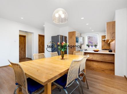 Prodej domu/vily, 299 m²