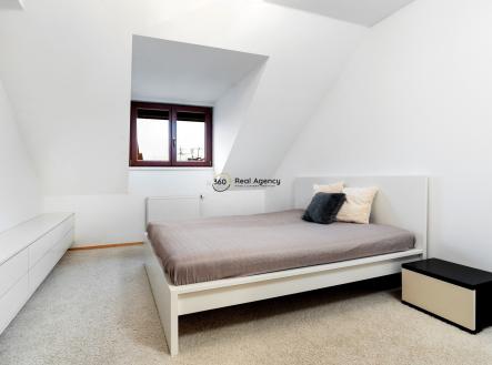 Prodej bytu, 4+kk, 99 m²