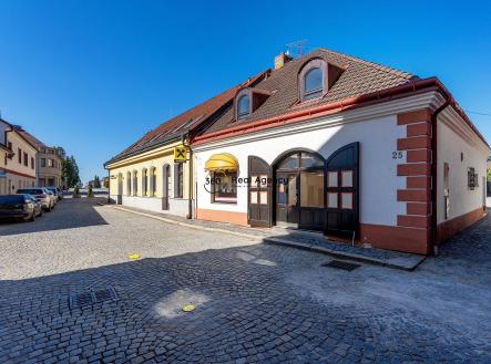 Prodej obchodní prostory, 390 m²