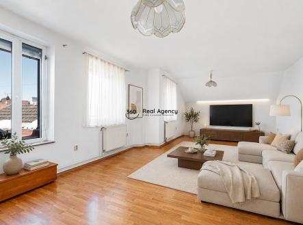 Prodej domu/vily, 390 m²