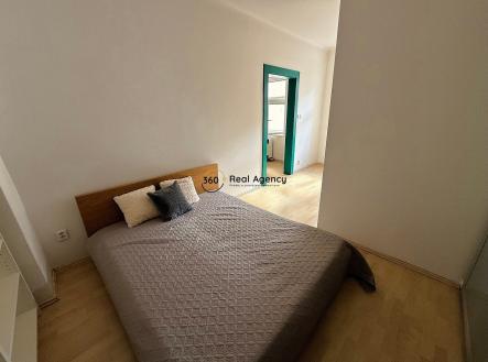 Pronájem bytu, 2+1, 62 m²