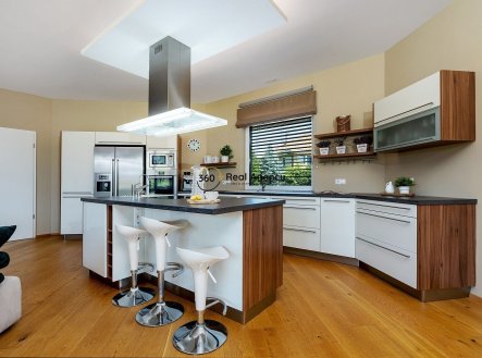 Prodej domu/vily, 214 m²